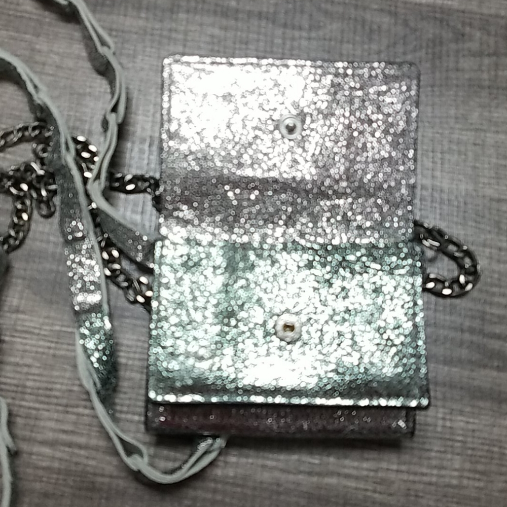 Free People Wallet - Picture 10 of 11